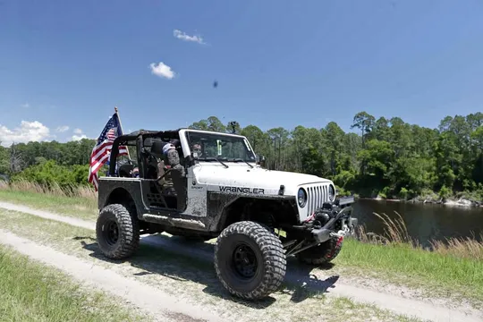 2004 Jeep Wrangler Sport SUV 2D