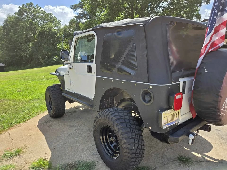 2004 Jeep TJ Wrangler - Image 13 of 14
