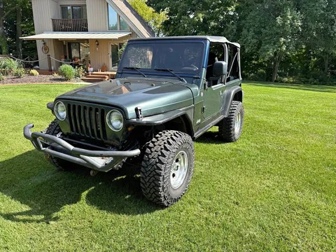 2004 Jeep Wrangler Sport SUV 2D