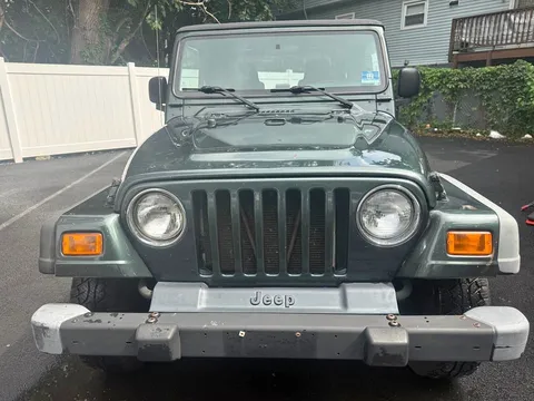 2004 Jeep Wrangler Sport SUV 4D