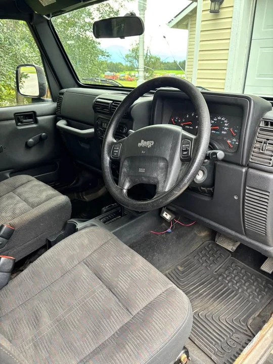 2004 Jeep TJ Wrangler - Image 5 of 8