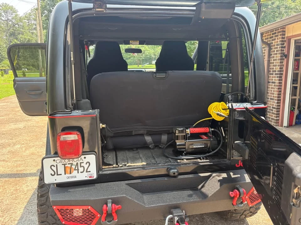 2004 Jeep TJ Wrangler - Image 6 of 11
