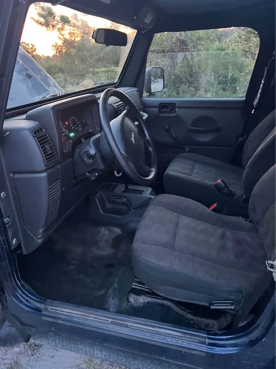 2004 Jeep TJ Wrangler - Image 11 of 20