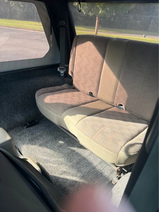 2004 Jeep TJ Wrangler - Image 10 of 12