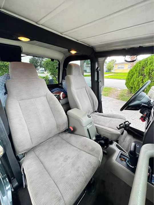 2004 Jeep TJ Wrangler - Image 13 of 14