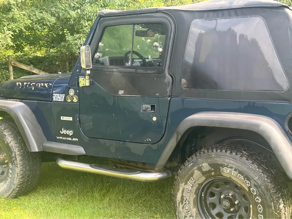 2004 Jeep TJ Wrangler - Image 10 of 12