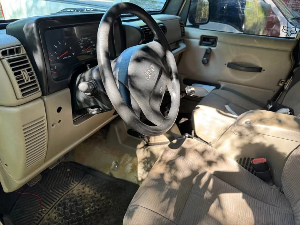 2004 Jeep TJ Wrangler - Image 5 of 15