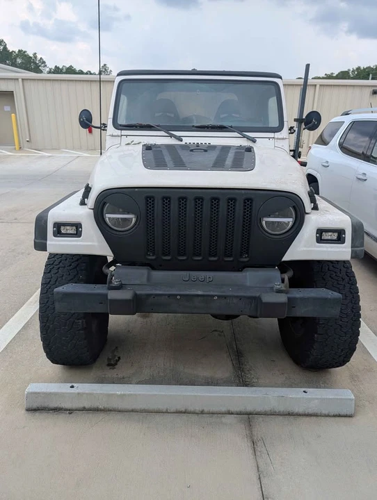 2004 Jeep TJ Wrangler - Image 5 of 12