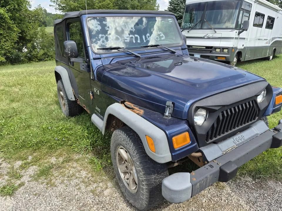 2004 Jeep TJ Wrangler - Image 2 of 4