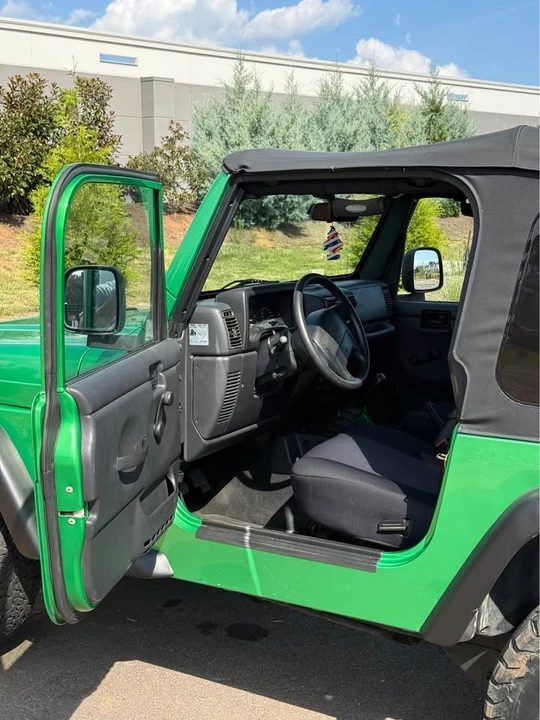 2004 Jeep TJ Wrangler - Image 7 of 15