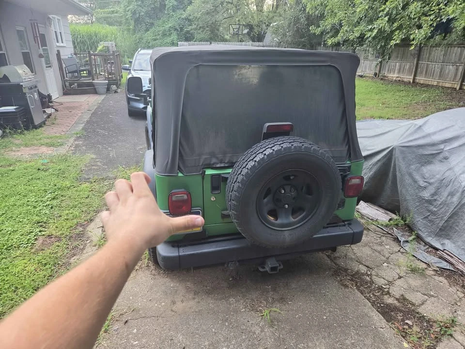 2004 Jeep TJ Wrangler - Image 8 of 9