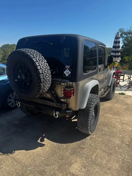 2004 Jeep TJ Wrangler - Image 3 of 8