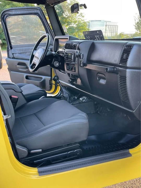 2004 Jeep TJ Wrangler - Image 4 of 12