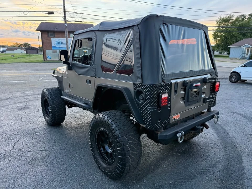 2004 Jeep TJ Wrangler - Image 3 of 18