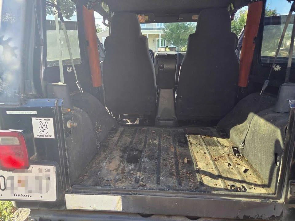 2004 Jeep TJ Wrangler - Image 5 of 8