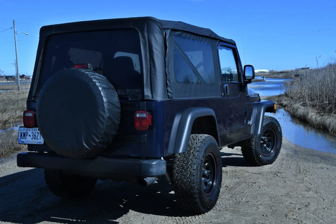 2004 Jeep TJ Wrangler - Image 8 of 31