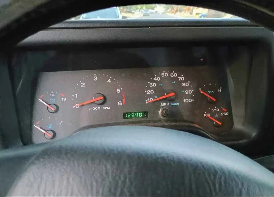 2004 Jeep TJ Wrangler - Image 5 of 8