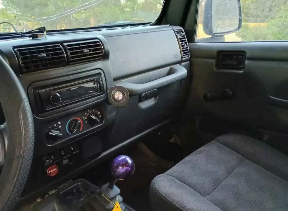 2004 Jeep TJ Wrangler - Image 4 of 8