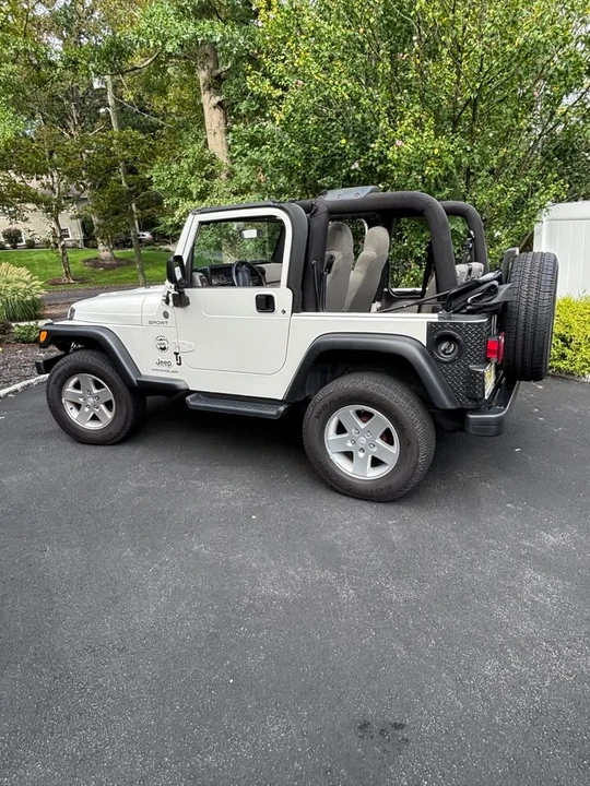 2004 Jeep TJ Wrangler - Image 11 of 20