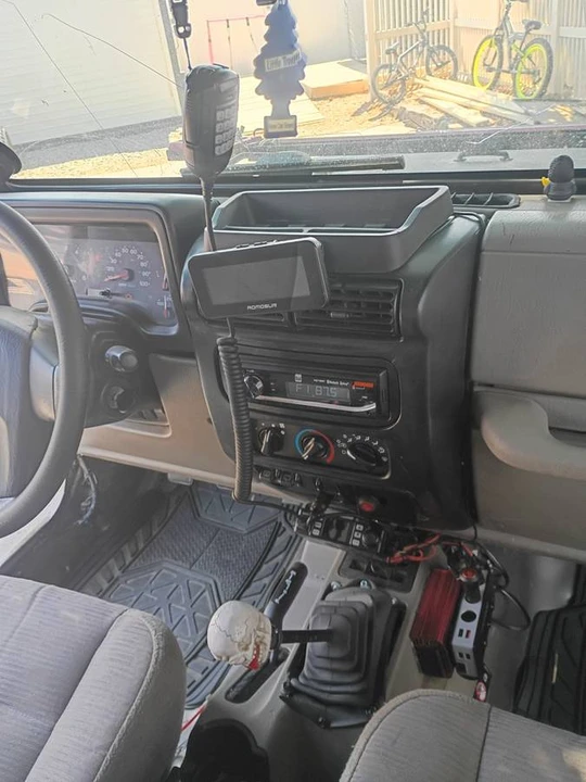 2004 Jeep TJ Wrangler - Image 10 of 18