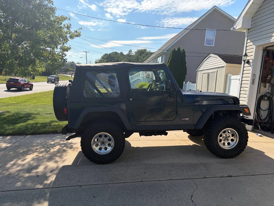 2004 Jeep TJ Wrangler - Image 3 of 21