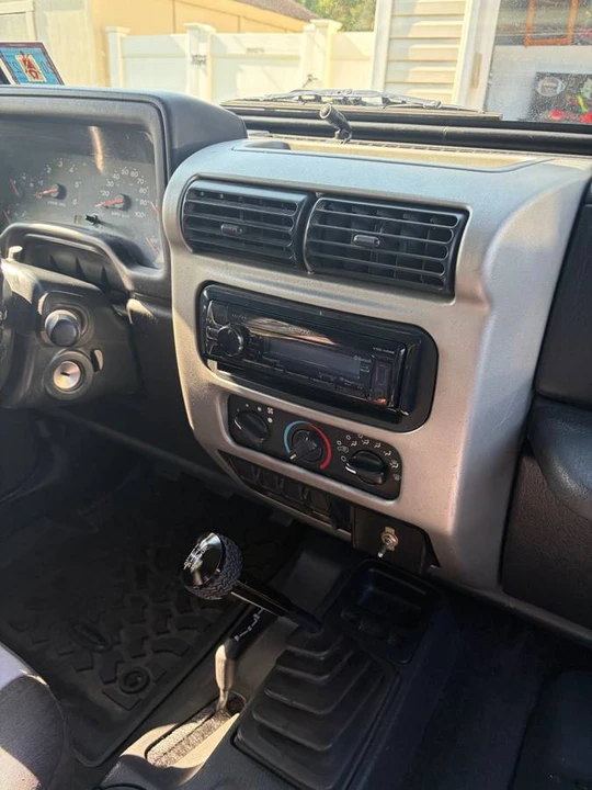 2004 Jeep TJ Wrangler - Image 12 of 21
