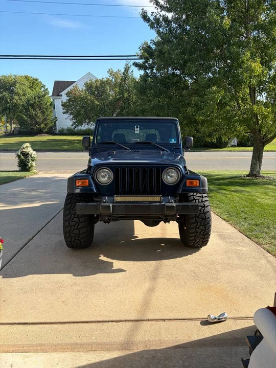 2004 Jeep TJ Wrangler - Image 2 of 21
