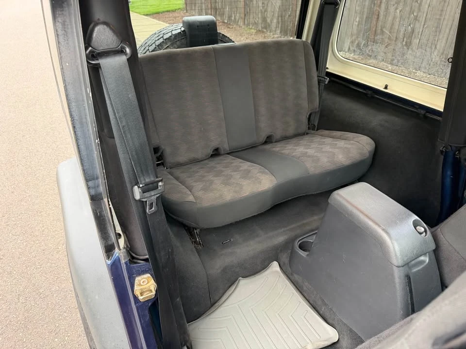 2004 Jeep TJ Wrangler - Image 11 of 20