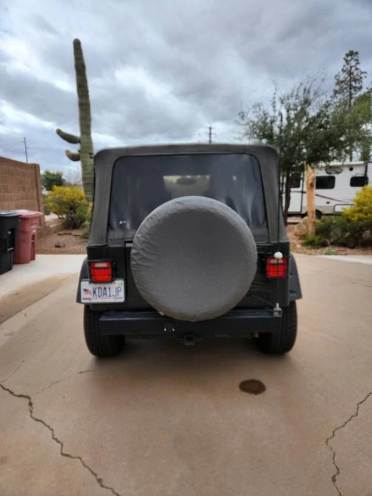 2004 Jeep TJ Wrangler - Image 2 of 11