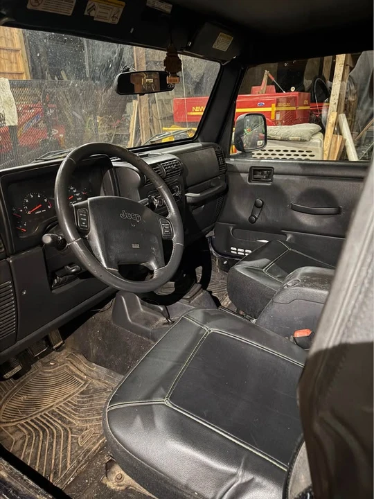 2004 Jeep TJ Wrangler - Image 5 of 8