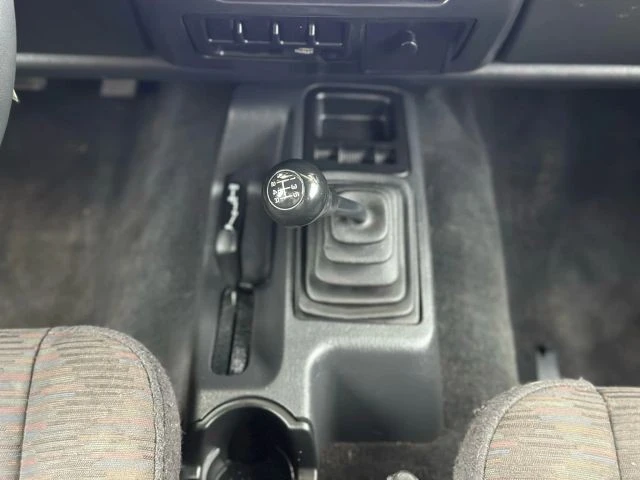 2004 Jeep TJ Wrangler - Image 19 of 21