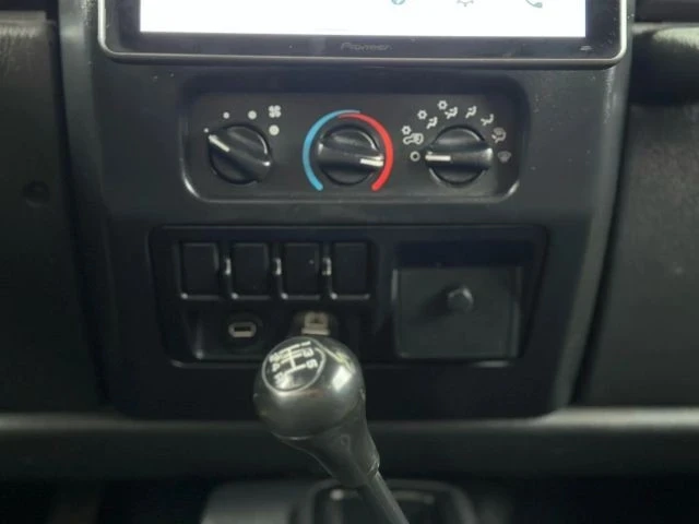 2004 Jeep TJ Wrangler - Image 18 of 21