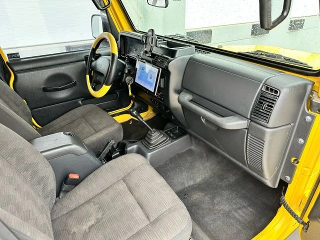 2004 Jeep TJ Wrangler - Image 15 of 21