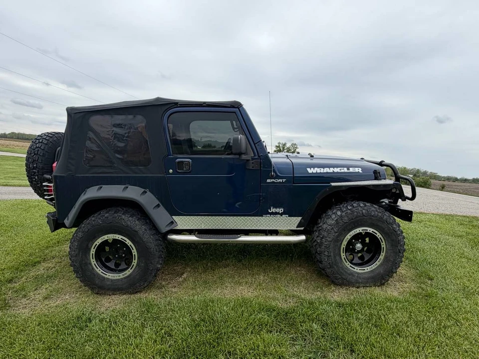 2004 Jeep TJ Wrangler - Image 4 of 13