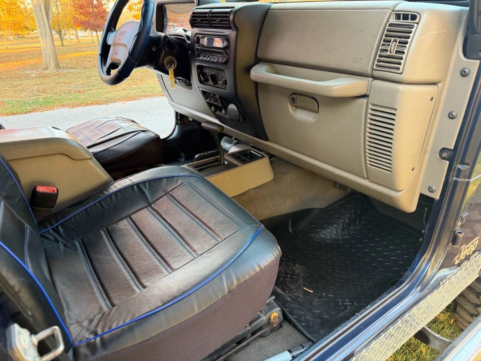 2004 Jeep TJ Wrangler - Image 9 of 13