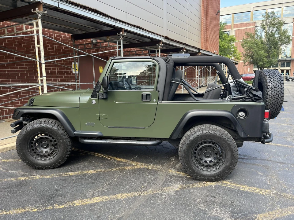 2004 Jeep TJ Wrangler - Image 11 of 31