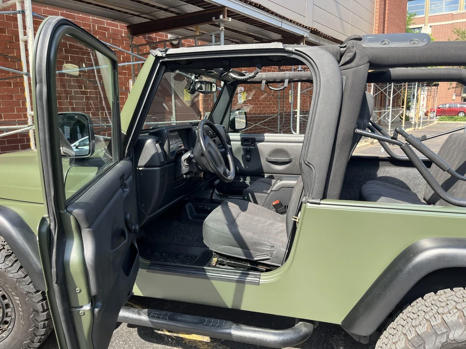 2004 Jeep TJ Wrangler - Image 19 of 31