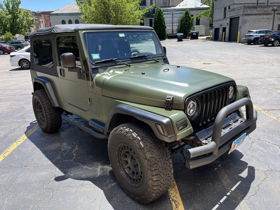 2004 Jeep TJ Wrangler - Image 2 of 31