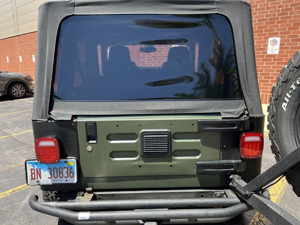 2004 Jeep TJ Wrangler - Image 8 of 31
