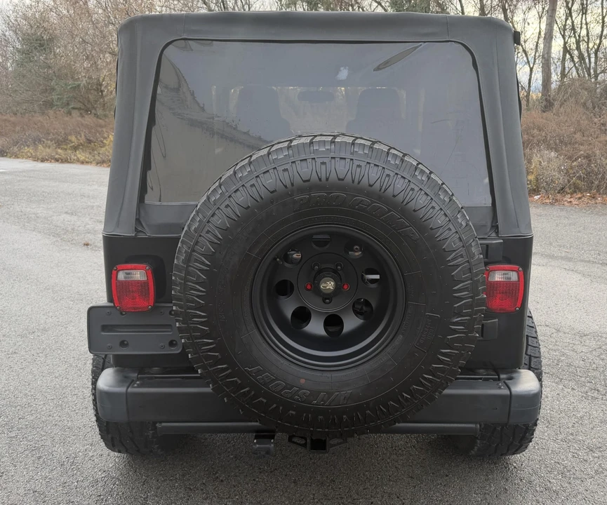 2004 Jeep TJ Wrangler - Image 26 of 31