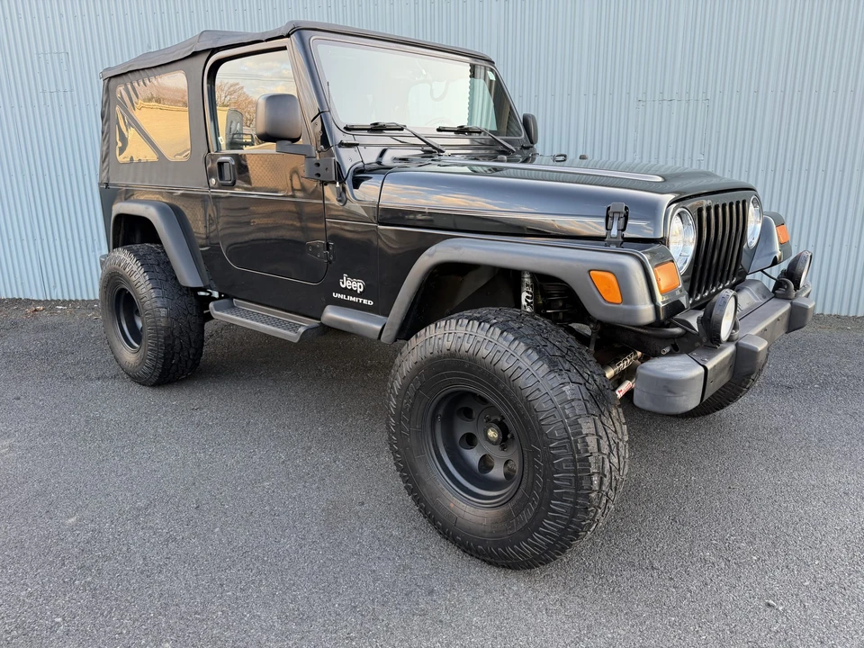 2004 Jeep TJ Wrangler - Image 12 of 31