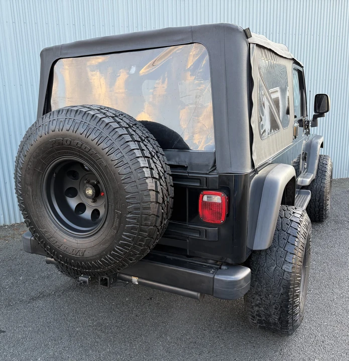 2004 Jeep TJ Wrangler - Image 24 of 31