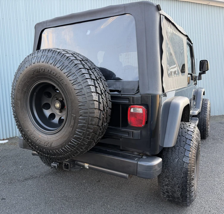 2004 Jeep TJ Wrangler - Image 23 of 31