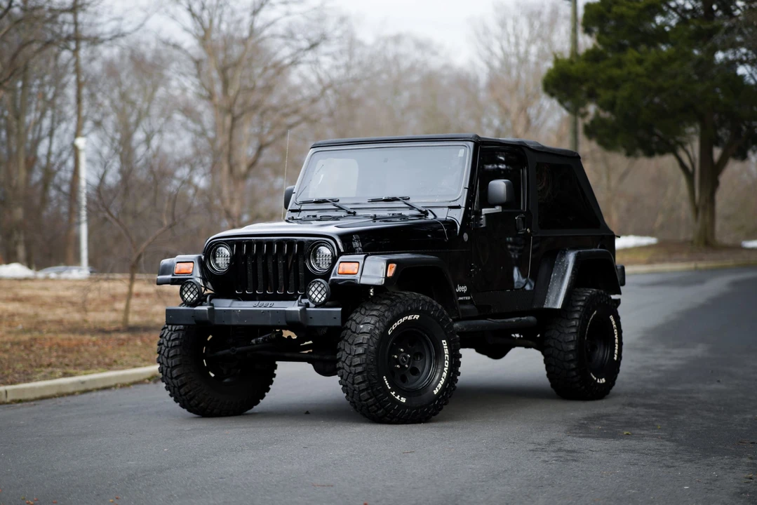 2004 Jeep TJ Wrangler - Image 12 of 31