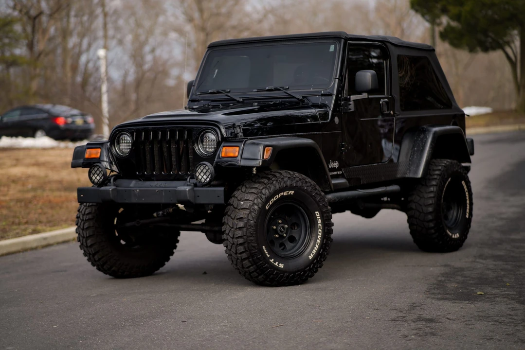 2004 Jeep TJ Wrangler - Image 3 of 31