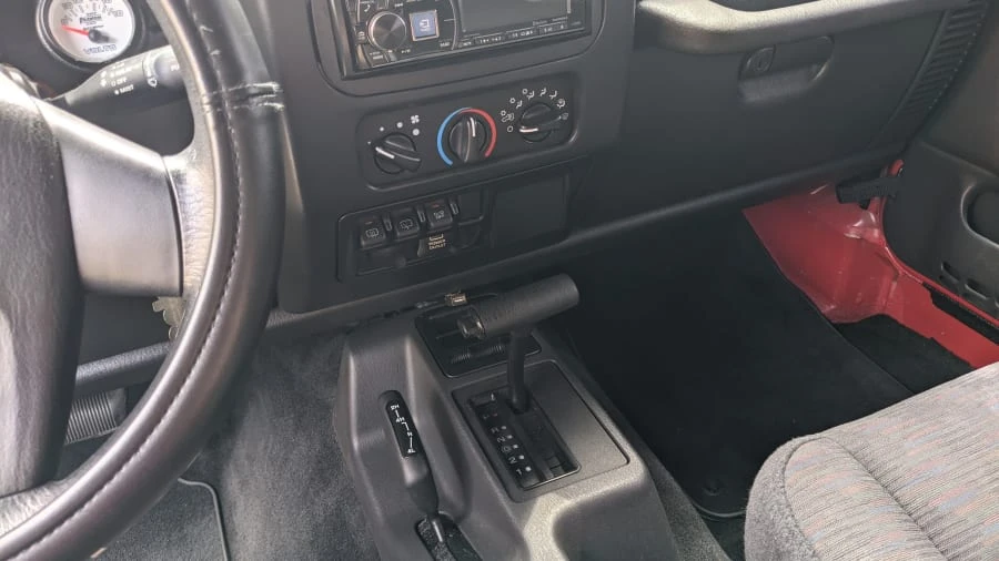 2004 Jeep TJ Wrangler - Image 6 of 23