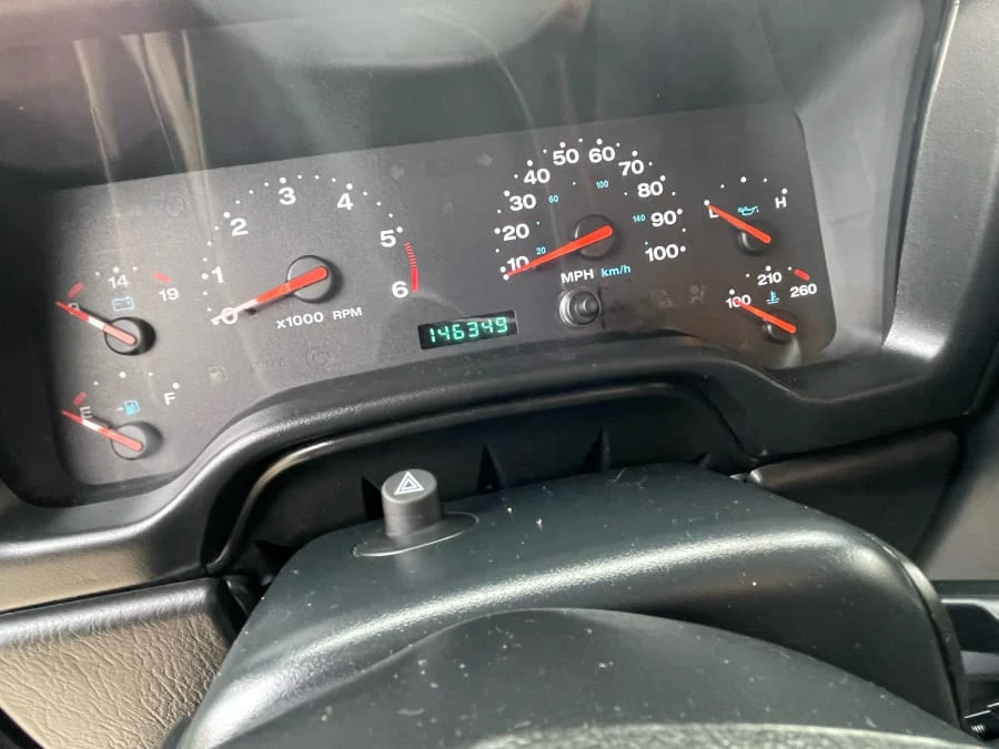 2004 Jeep TJ Wrangler - Image 10 of 12