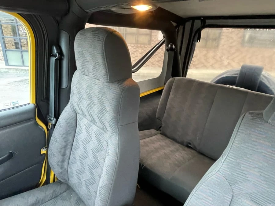 2004 Jeep TJ Wrangler - Image 11 of 12