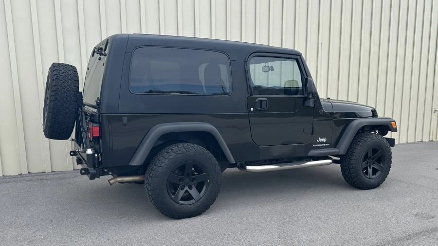 2004 Jeep TJ Wrangler - Image 2 of 31