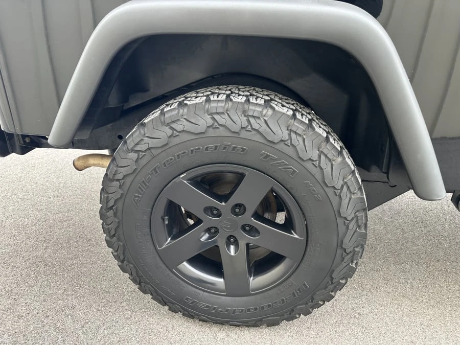 2004 Jeep TJ Wrangler - Image 12 of 31